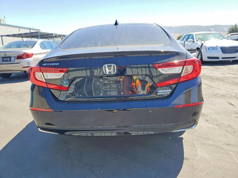2022 HONDA ACCORD TOURING HYBRID  