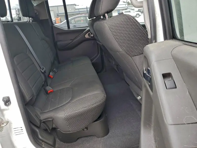 2019 NISSAN FRONTIER S  