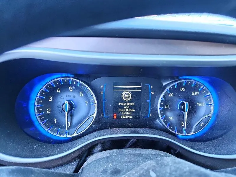 2021 CHRYSLER VOYAGER LXI  