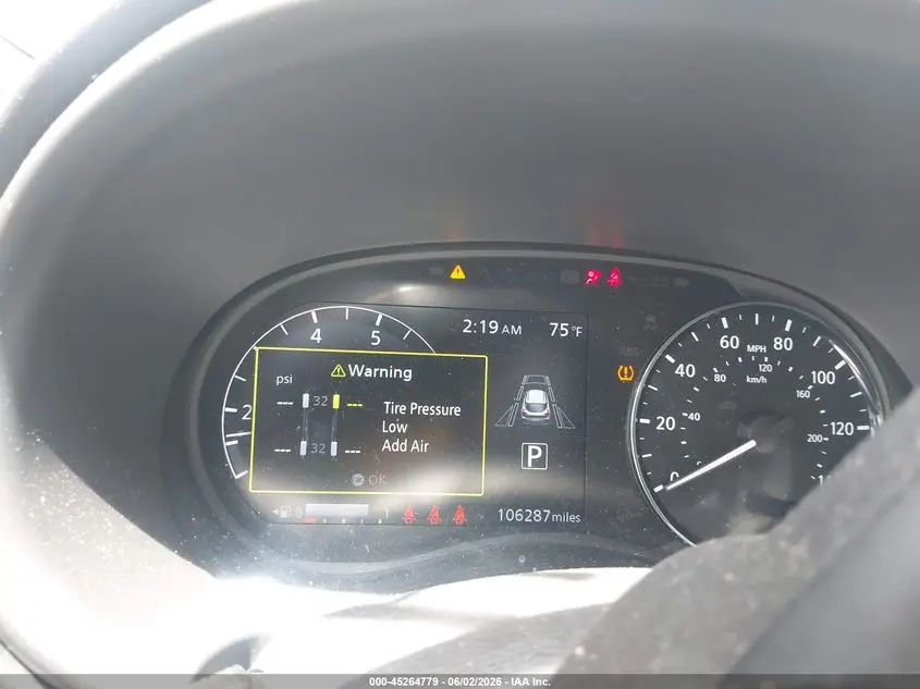 2021 NISSAN KICKS SR XTRONIC CVT