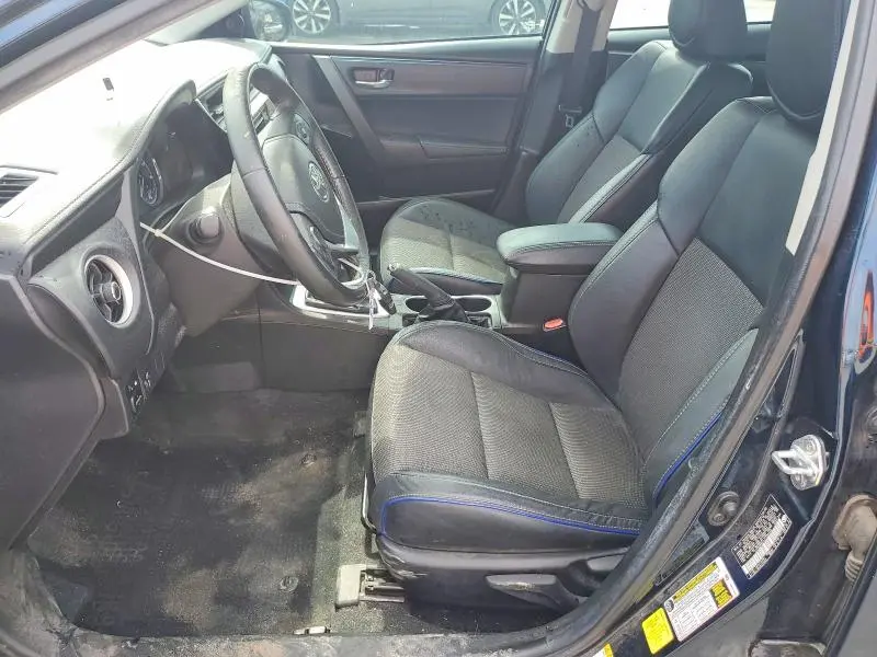2018 TOYOTA COROLLA SE  