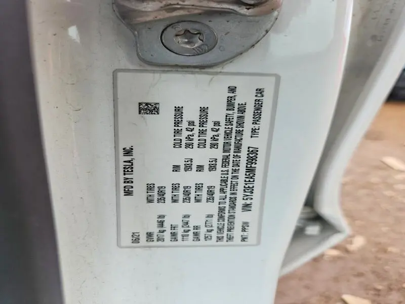 2021 TESLA MODEL 3   