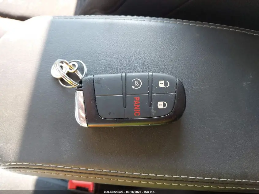 2023 JEEP RENEGADE UPLAND 4X4