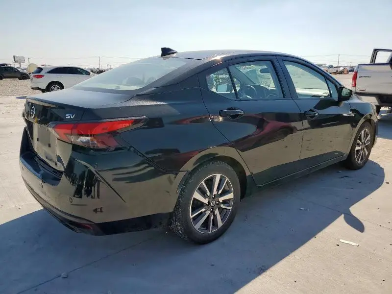 2020 NISSAN VERSA SV  