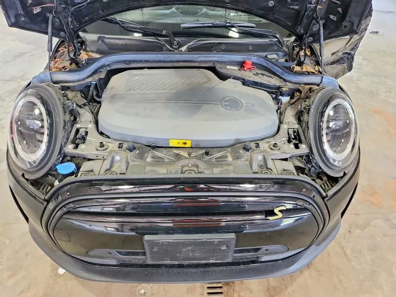 2022 MINI COOPER SE  