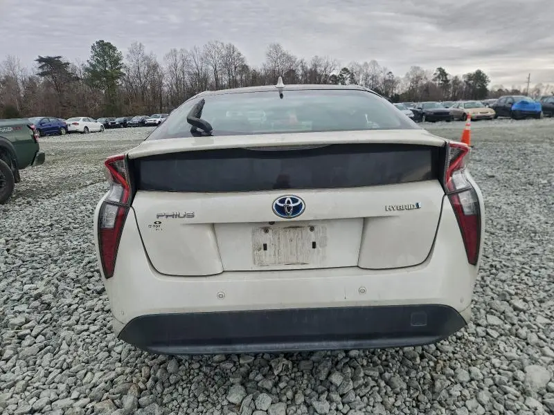 2018 TOYOTA PRIUS   
