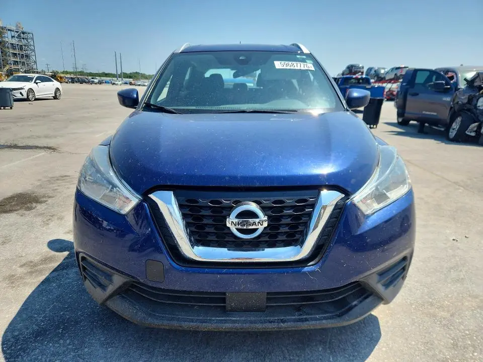 2020 NISSAN KICKS SV  