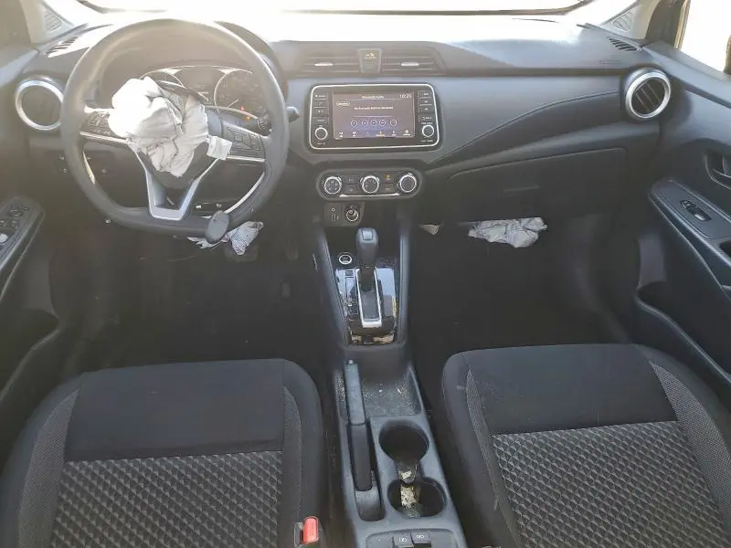 2020 NISSAN VERSA S  
