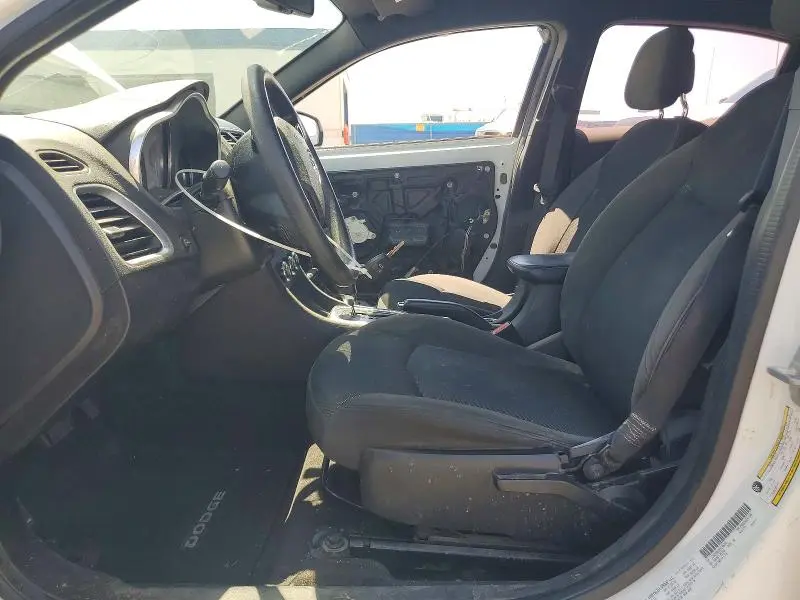 2014 DODGE AVENGER SE  
