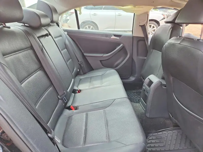 2014 VOLKSWAGEN JETTA SE  