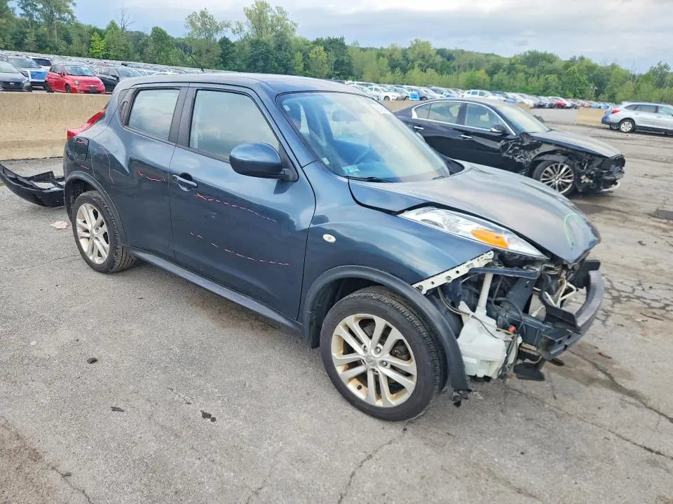 2014 NISSAN JUKE S  