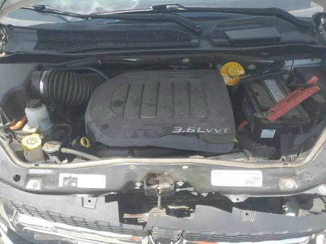 2016 DODGE GRAND CARAVAN SE  
