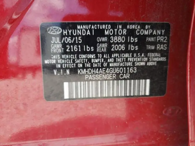 2016 HYUNDAI ELANTRA SE