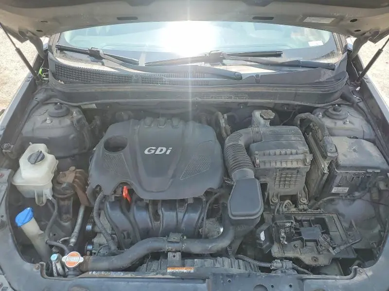 2011 HYUNDAI SONATA GLS  