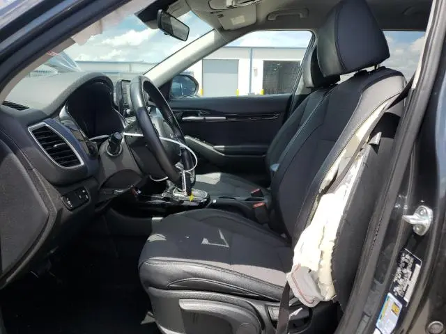 2023 KIA SELTOS S  