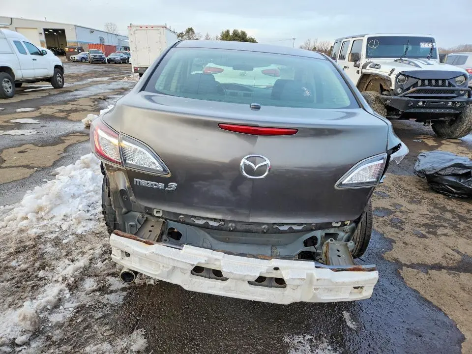 2010 MAZDA 3 I  