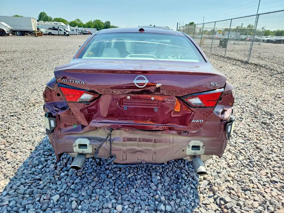 2024 NISSAN ALTIMA SL  