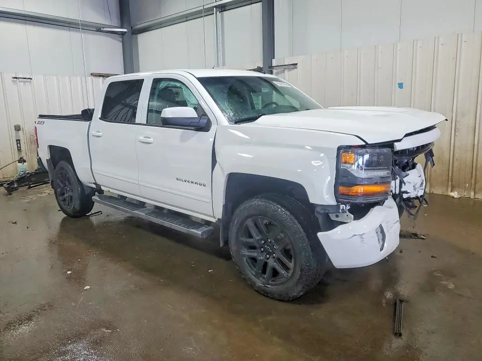 2017 CHEVROLET SILVERADO K1500 LT  