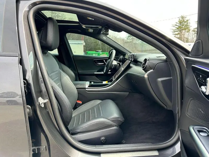 2023 MERCEDES-BENZ C 300  