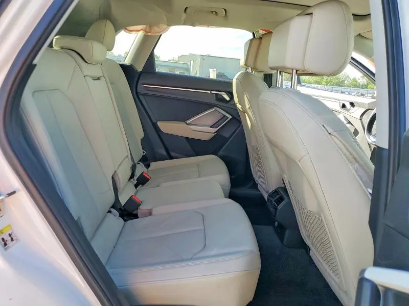 2019 AUDI Q3 PREMIUM  