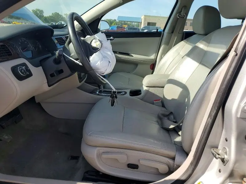 2011 CHEVROLET IMPALA LT  