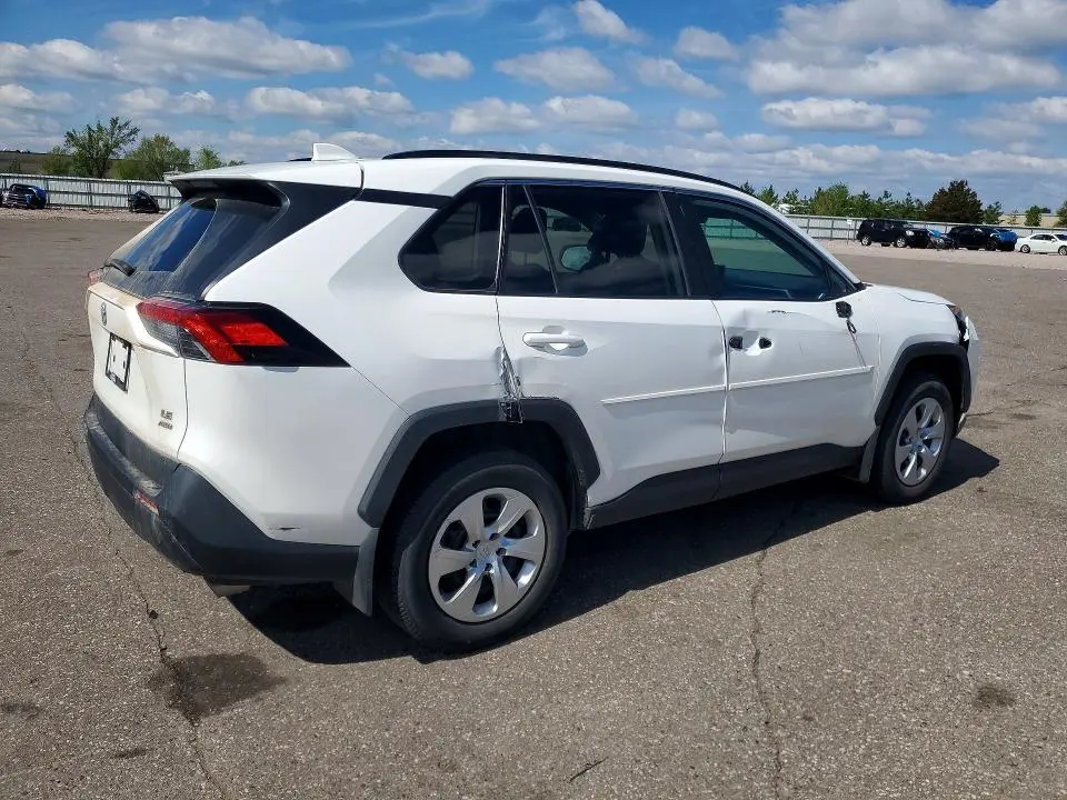 2021 TOYOTA RAV4 LE  
