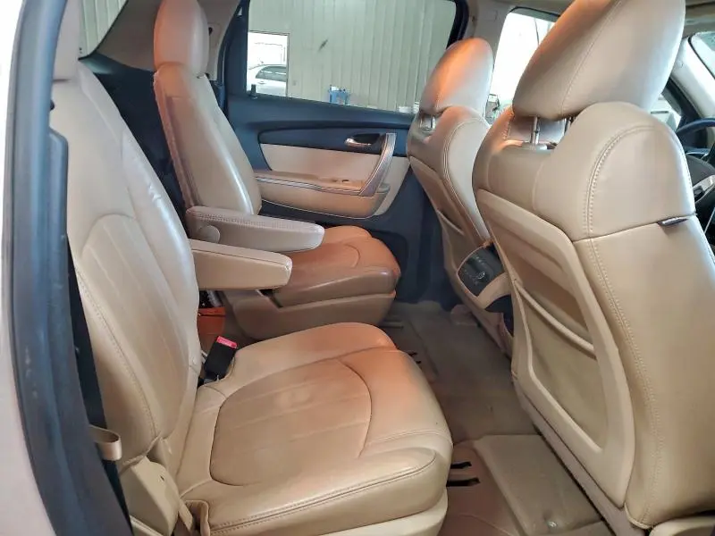 2011 GMC ACADIA SLT-2  