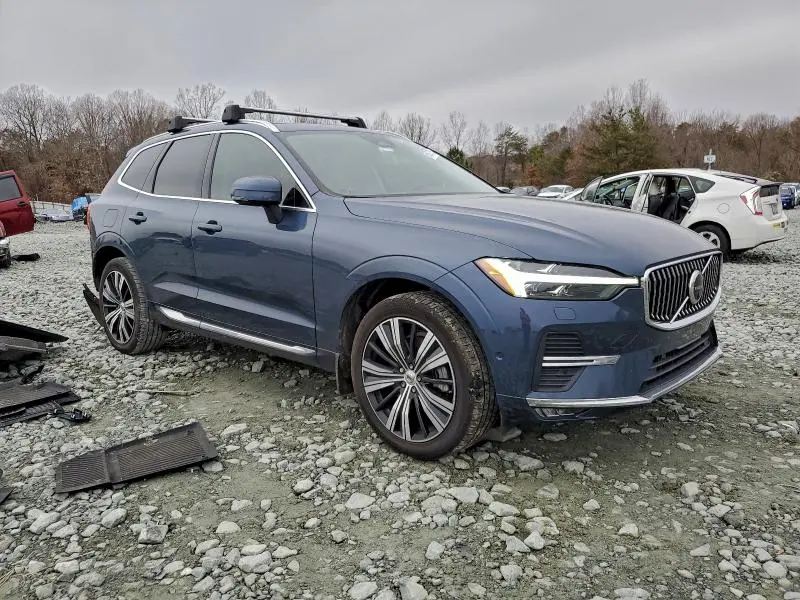 2022 VOLVO XC60 B6 INSCRIPTION  
