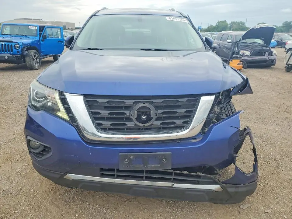 2017 NISSAN PATHFINDER S  