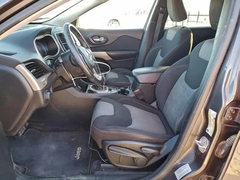 2017 JEEP CHEROKEE SPORT  