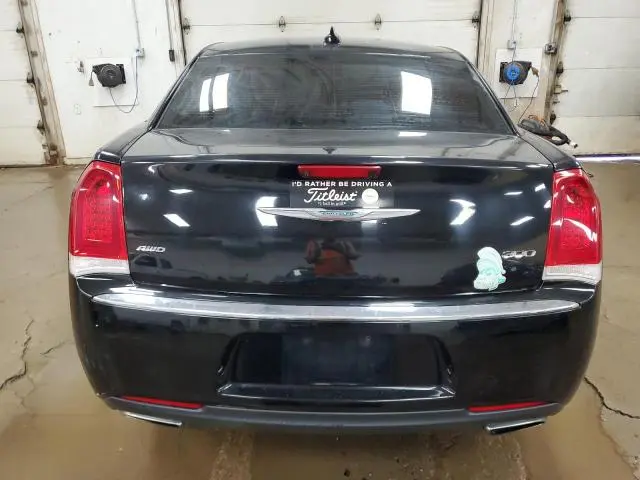 2018 CHRYSLER 300 LIMITED  