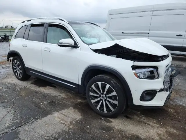 2023 MERCEDES-BENZ GLB 250  