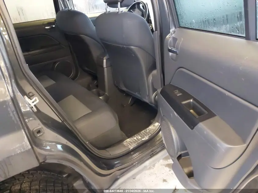 2010 JEEP PATRIOT SPORT