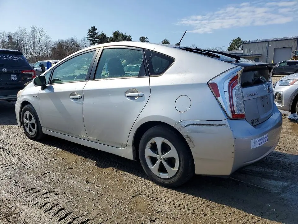 2012 TOYOTA PRIUS TWO  