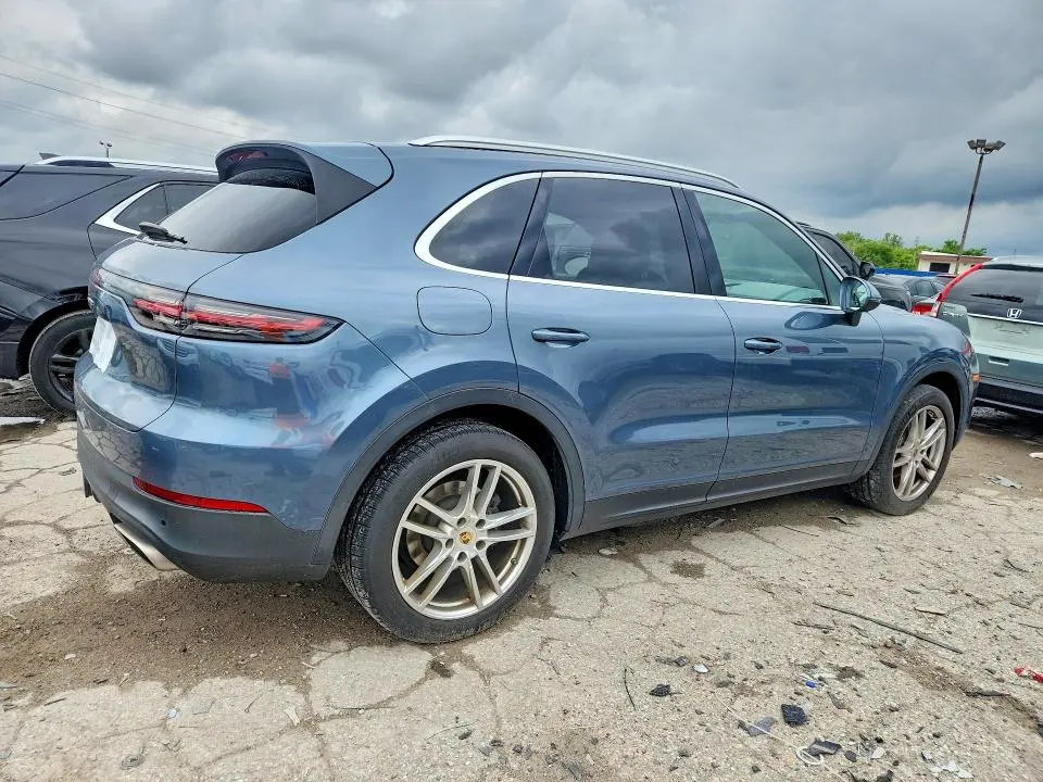 2019 PORSCHE CAYENNE   