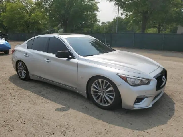 2018 INFINITI Q50 LUXE  