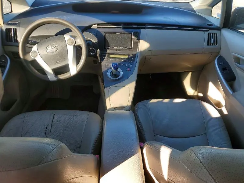 2011 TOYOTA PRIUS   