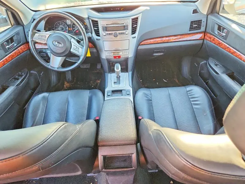 2011 SUBARU LEGACY 2.5I LIMITED  