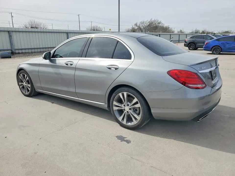 2015 MERCEDES-BENZ C 300  