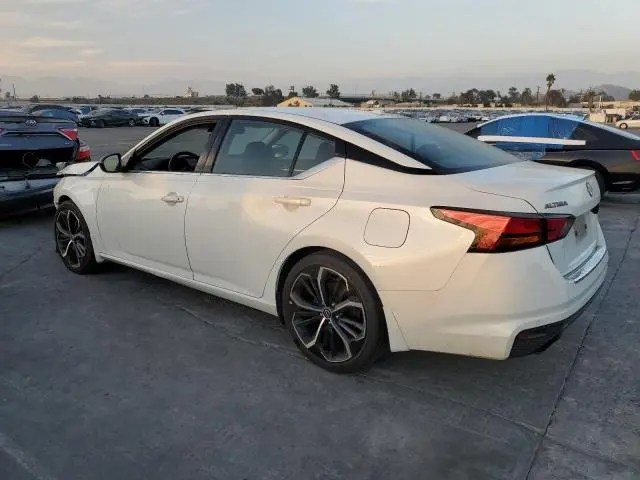 2023 NISSAN ALTIMA SR  
