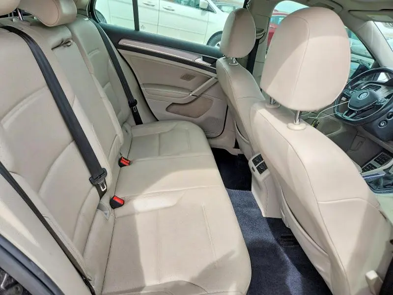 2015 VOLKSWAGEN GOLF TDI  