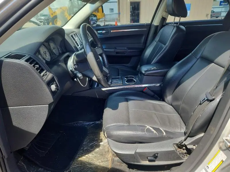 2010 CHRYSLER 300 TOURING  
