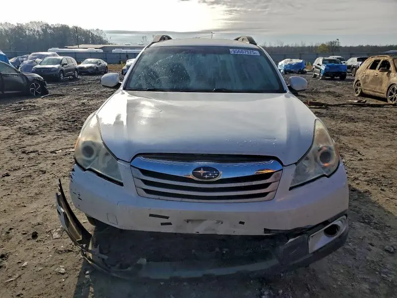 2010 SUBARU OUTBACK 2.5I PREMIUM  