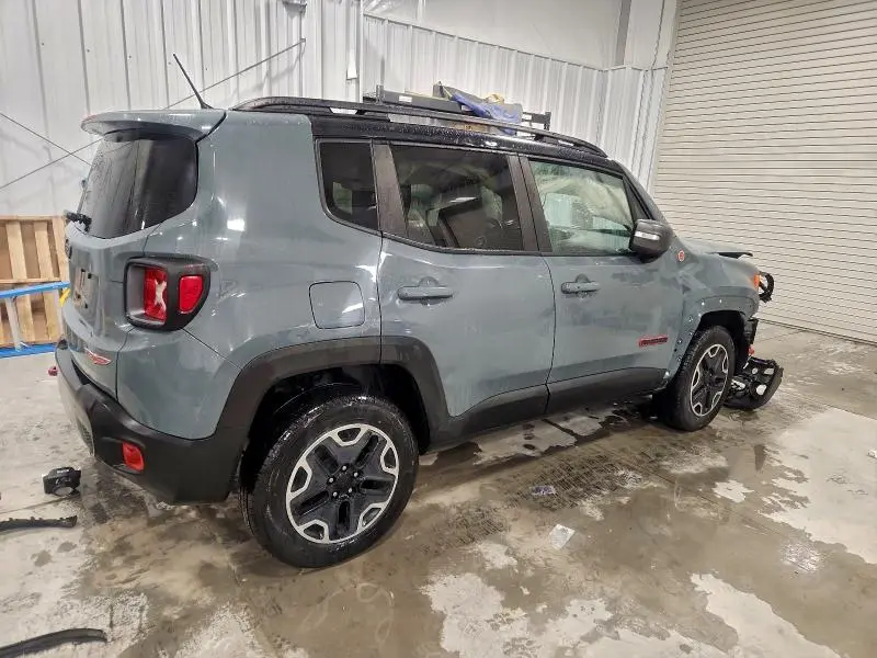 2017 JEEP RENEGADE TRAILHAWK  