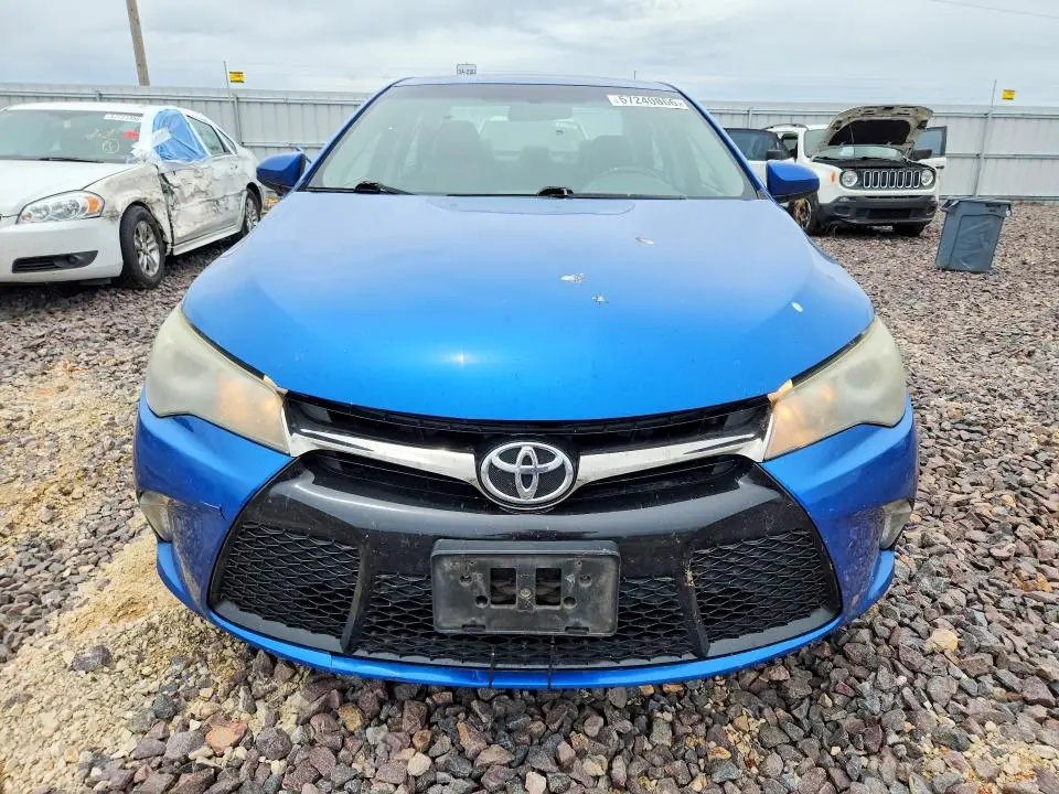 2017 TOYOTA CAMRY SE  