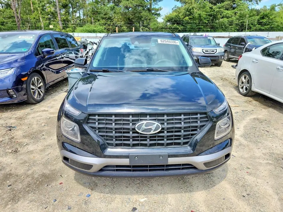2021 HYUNDAI VENUE SE  