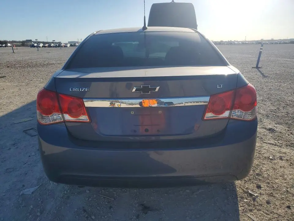 2014 CHEVROLET CRUZE LT  