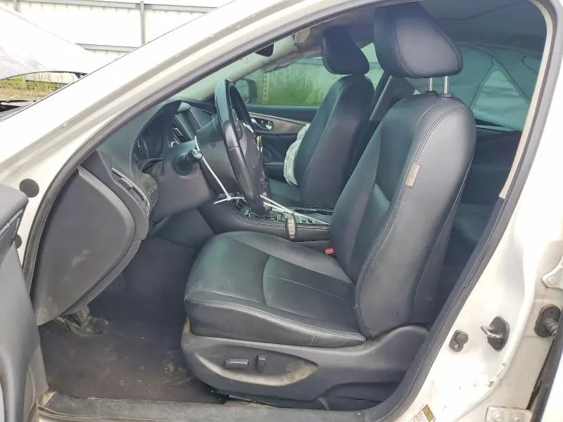 2015 INFINITI Q50 PREMIUM  