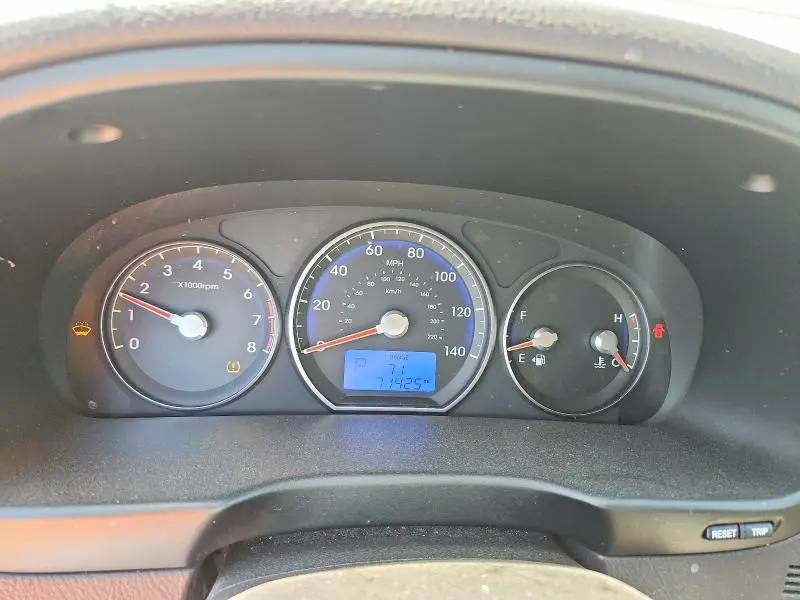 2011 HYUNDAI SANTA FE LIMITED  