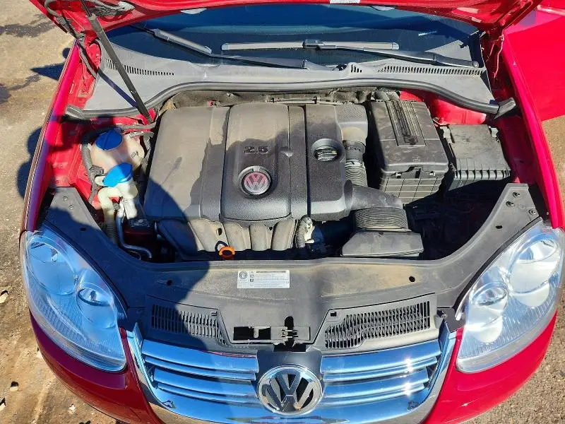 2010 VOLKSWAGEN JETTA LIMITED  